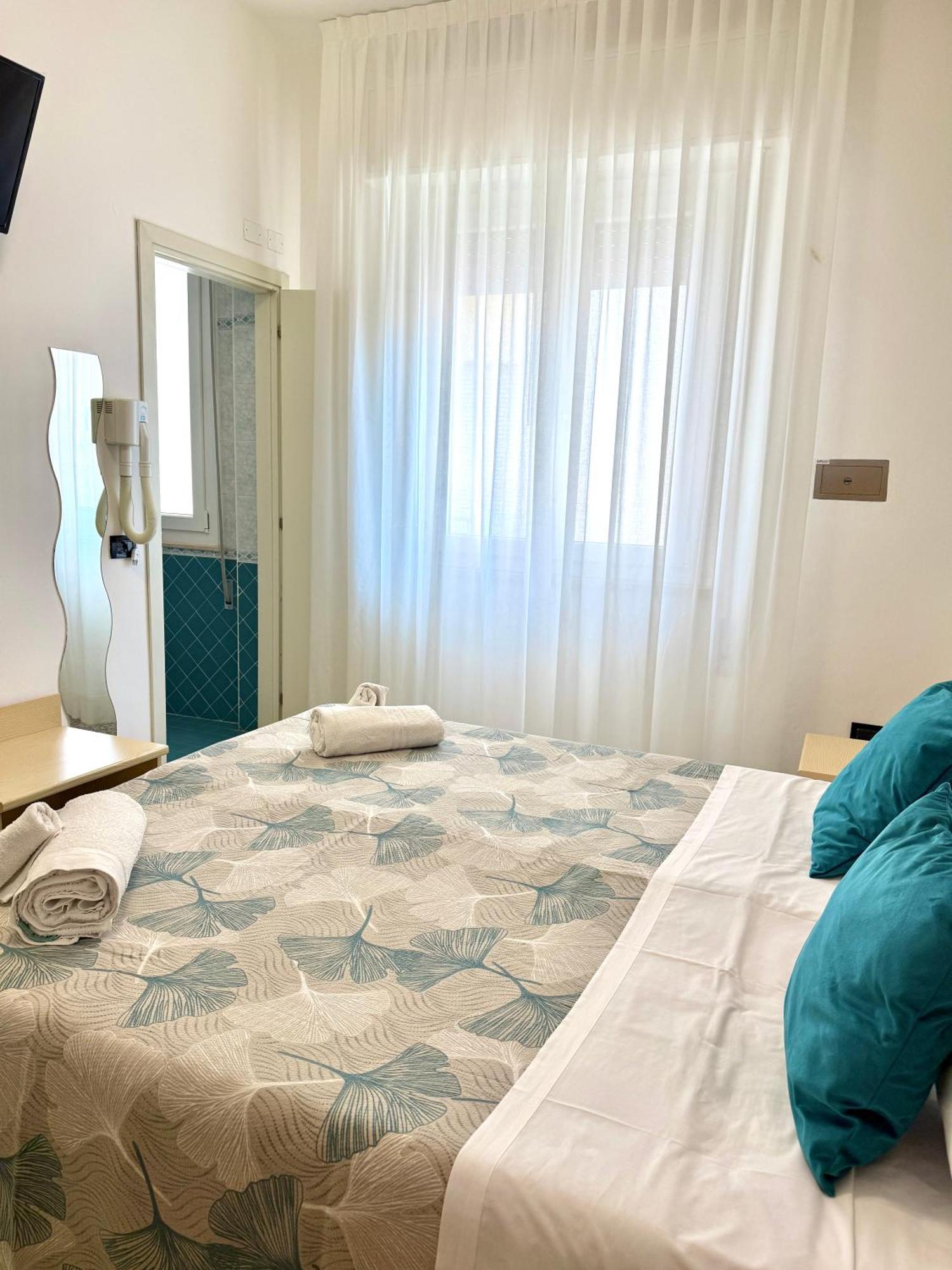 Hotel Ardea Rimini Zimmer foto